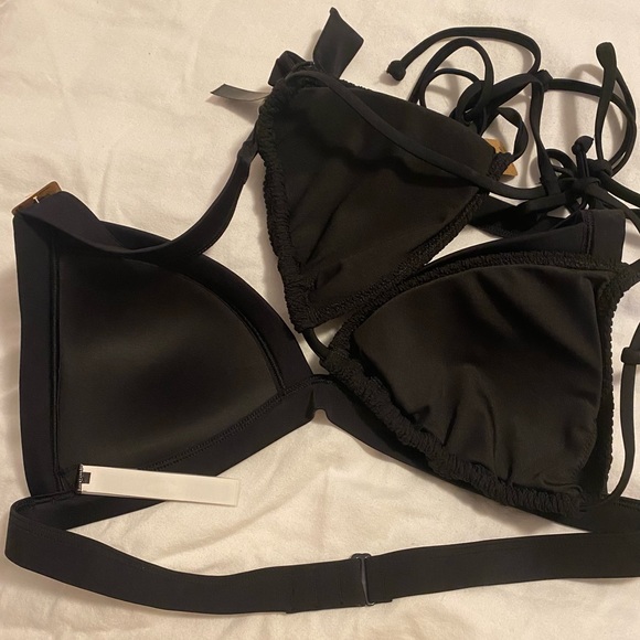 NEW Set of VS PINK bikini tops - Picture 4 of 13